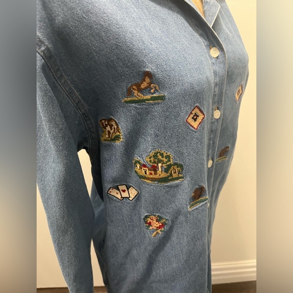 VINTAGE Jean Button-Up shirt w/ embroidery - Picture 11 of 16